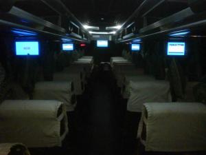 Interior Eksklusif Bus Mustika